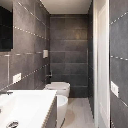 Unforgettable Split Level Jacuzzi Navona - Collection