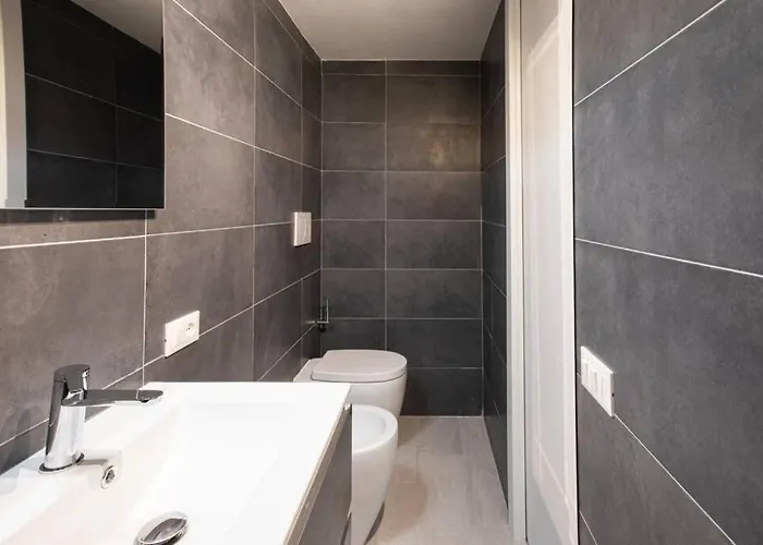 Unforgettable Split Level Jacuzzi Navona - Collection